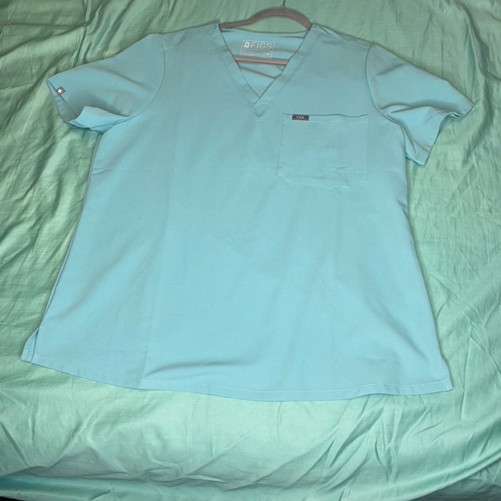 FIGS Women's Technical Collection Sea Glass top